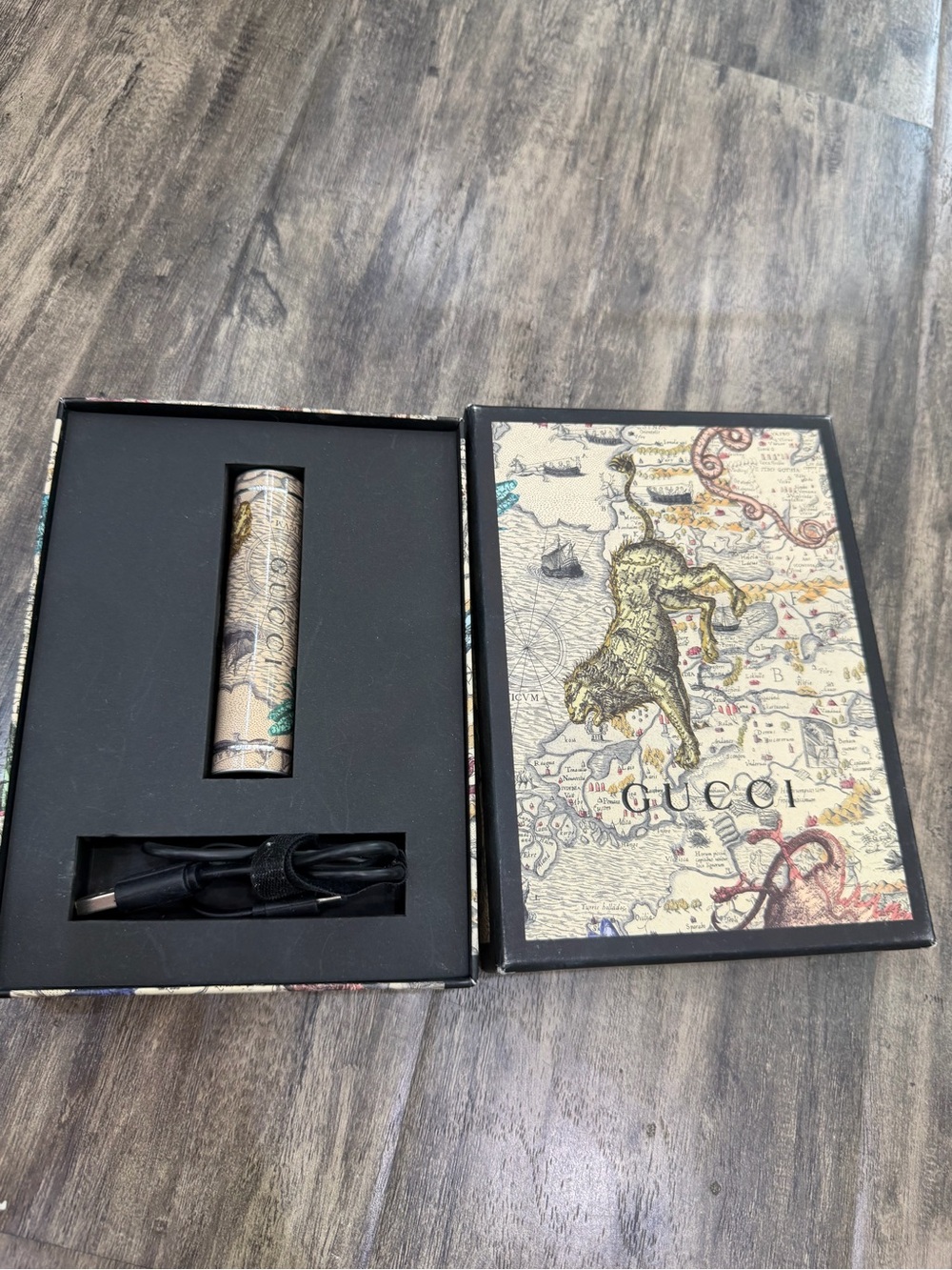 Gucci Beige Floral Map-Print Men’s Portable Charger with Cable